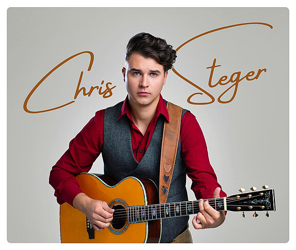 Chris_Steger_Dahoam_Ausschnitt_quer_f_HP.jpg 